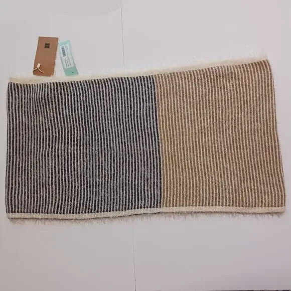 NWT infinity scarf Neva Colorblock Striped Burgundy Look by M/Stitch Fix NEW - Picture 2 of 7